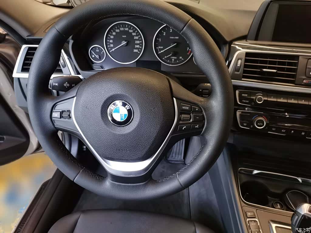 BMW 3 Series, 2017 16