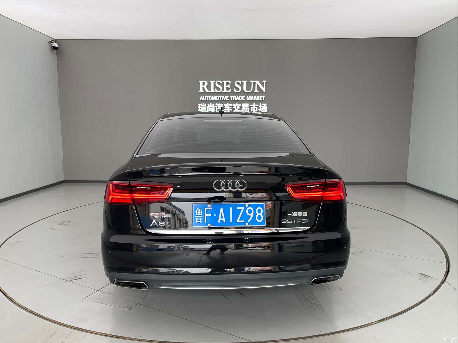 Audi A6L, 2019 все фото