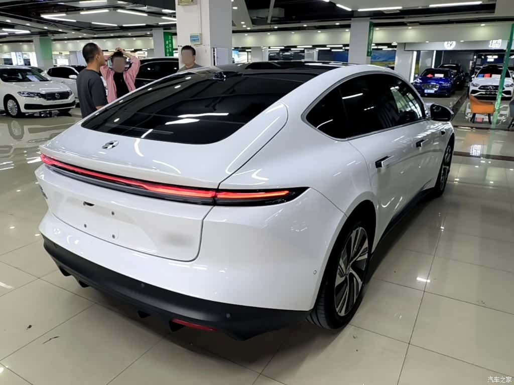 NIO ET5, 2024 7