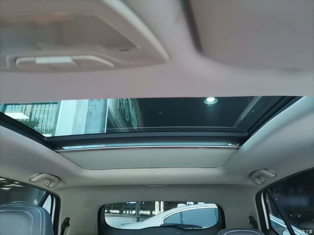 Wuling 510, 2017 18