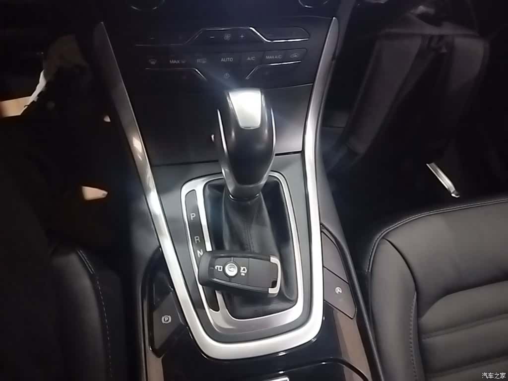 Ford Edge, 2019 6