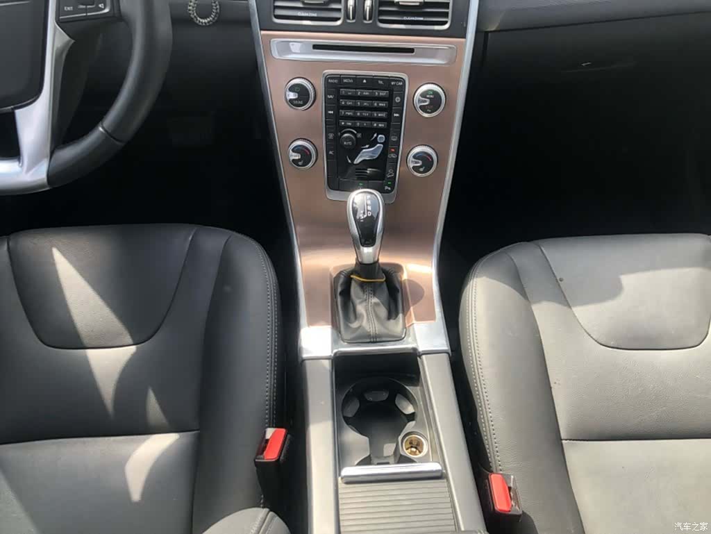 Volvo XC60, 2017 12