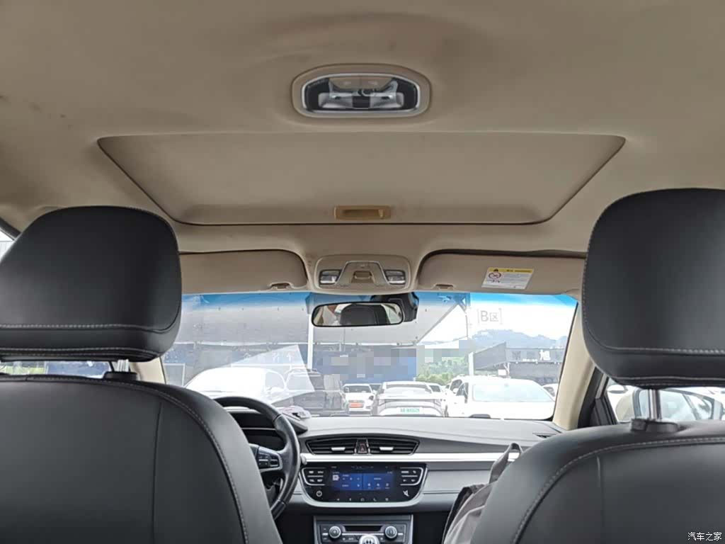 Geely Emgrand, 2018 18