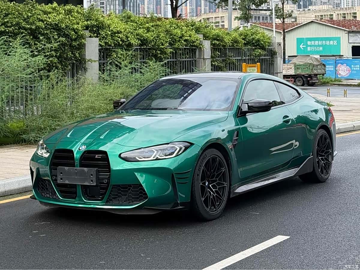 BMW M4, 2022 1