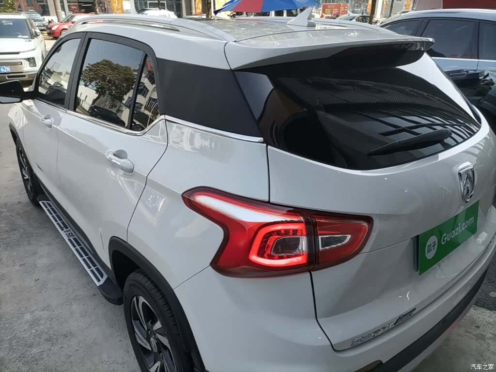 Wuling 510, 2017 все фото