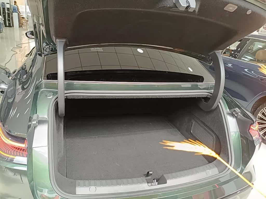 Geely 8, 2025 19
