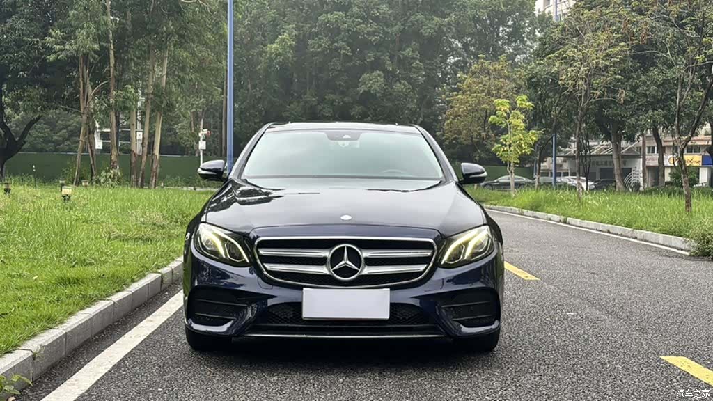Mercedes-Benz E-Class, 2017 22