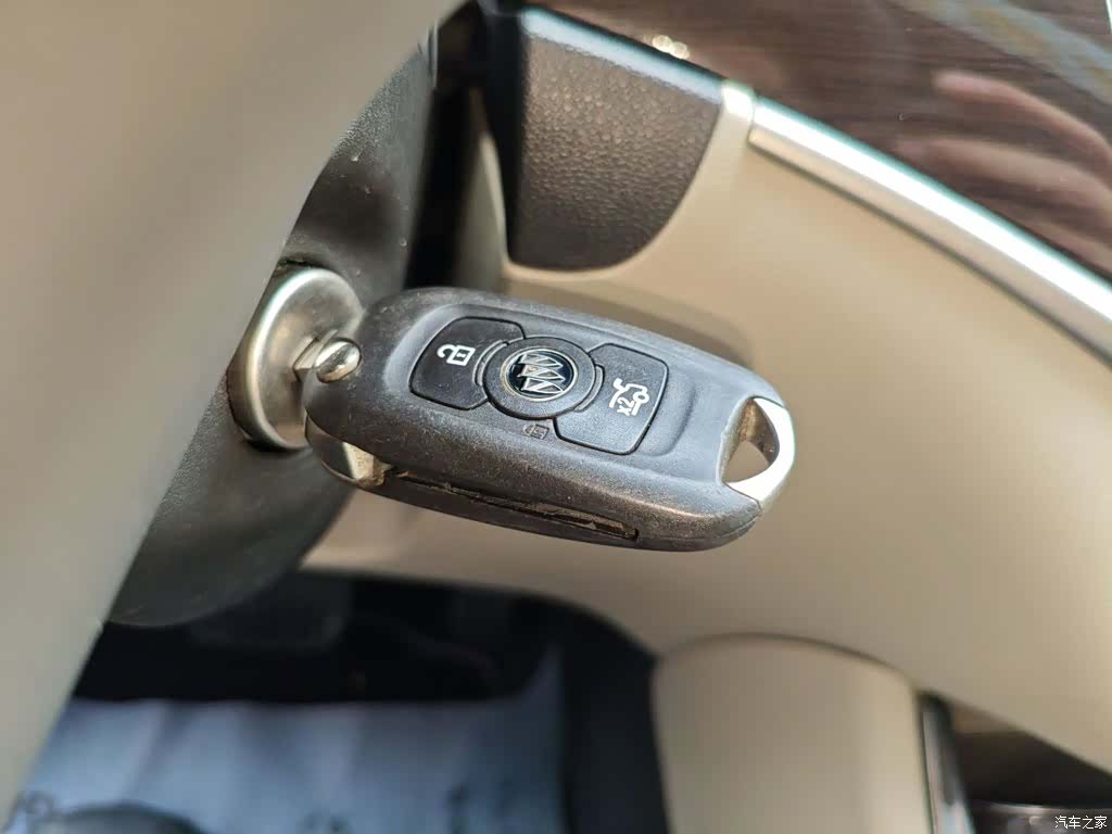 Buick Verano, 2018 11