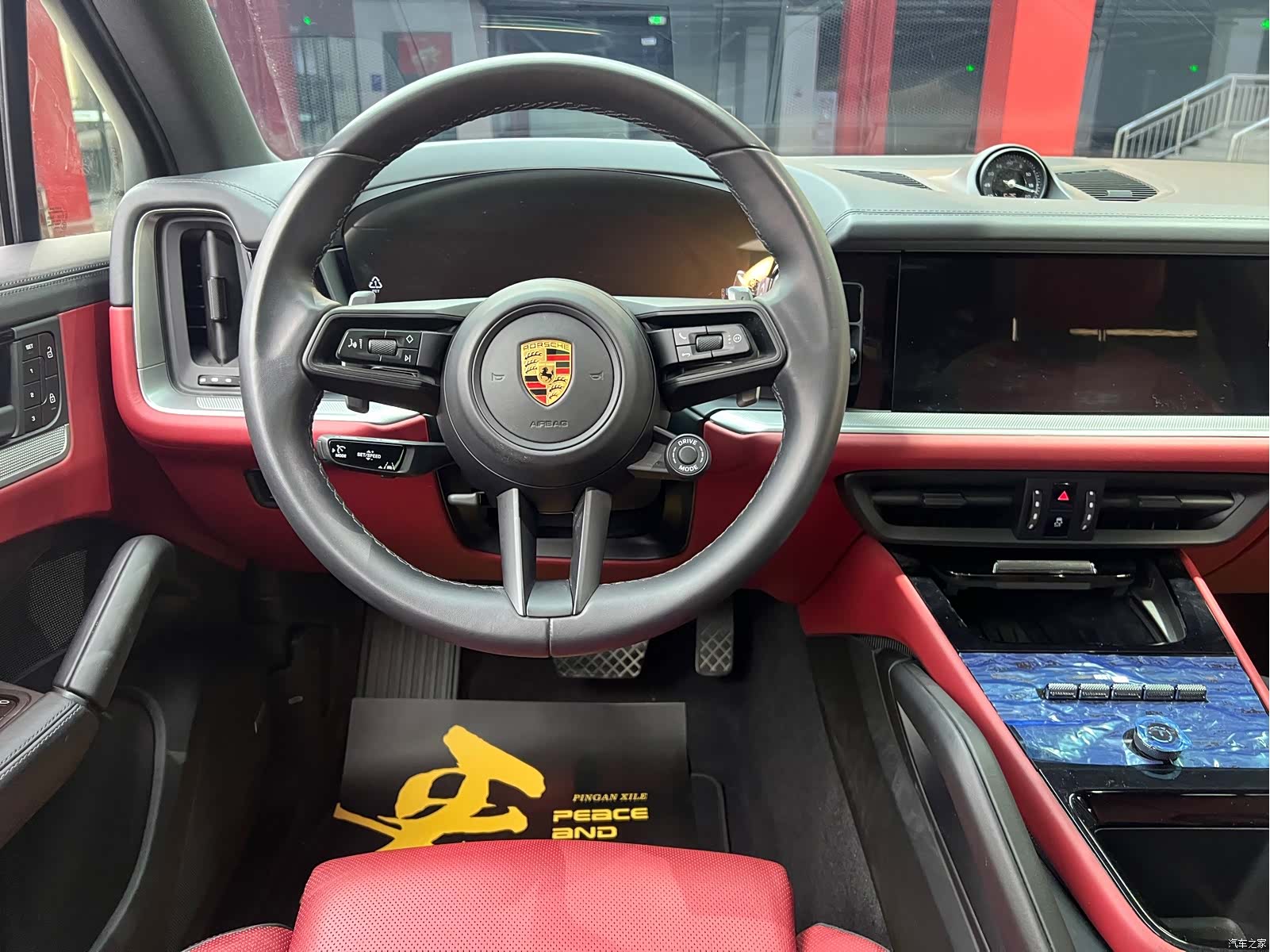 Porsche Cayenne, 2024 13