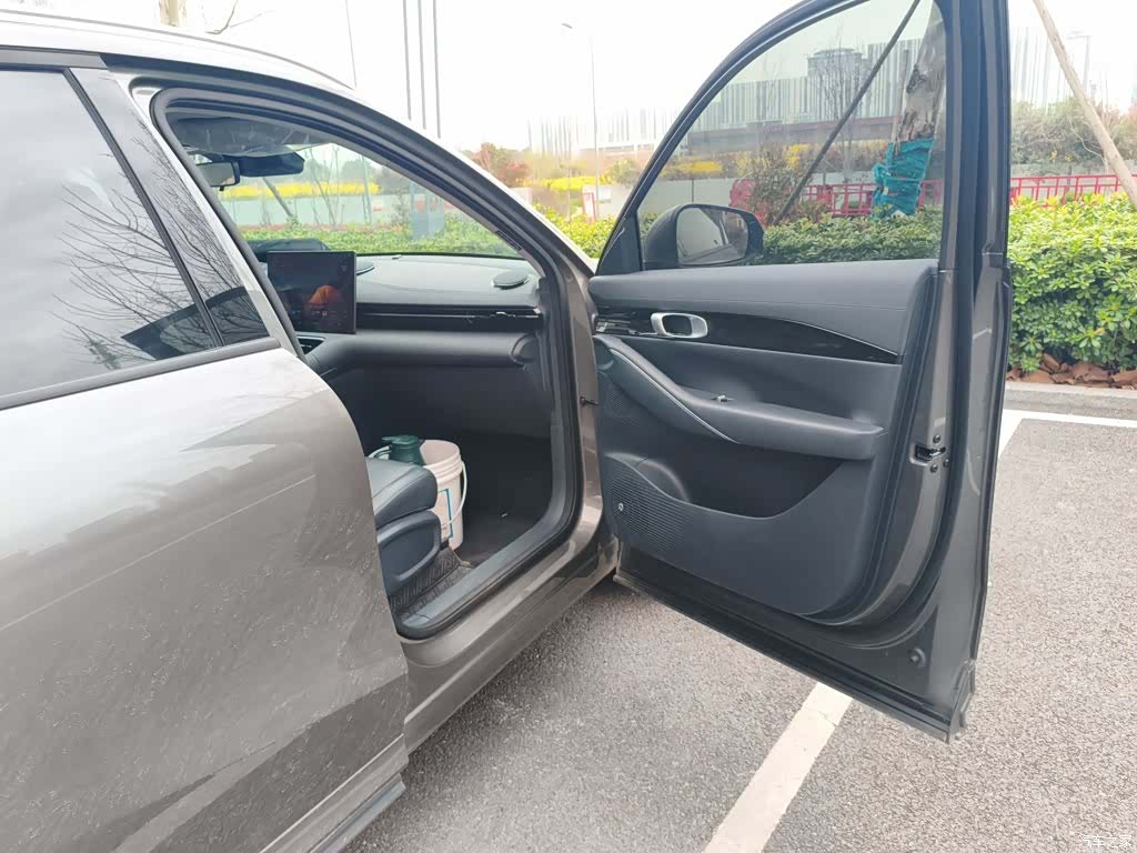 Geely Galaxy E5, 2025 20