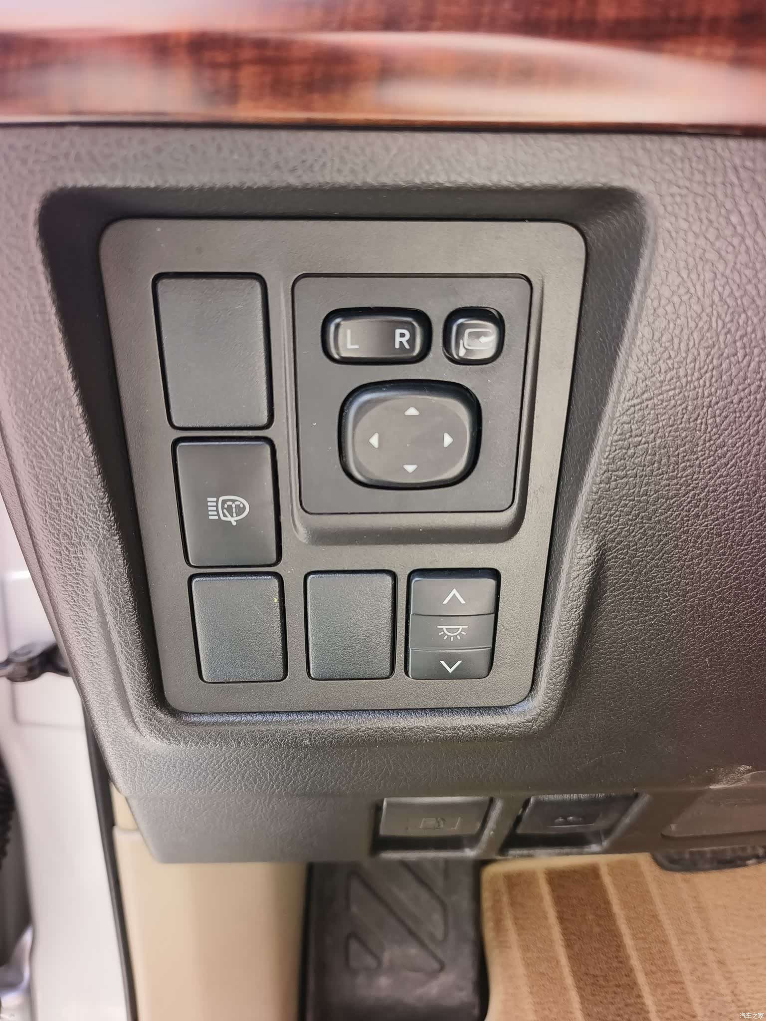 Toyota Prado, 2014 11