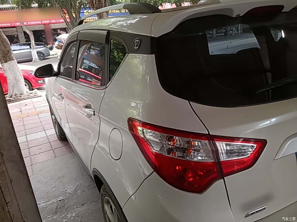 Changan CS35, 2015 все фото