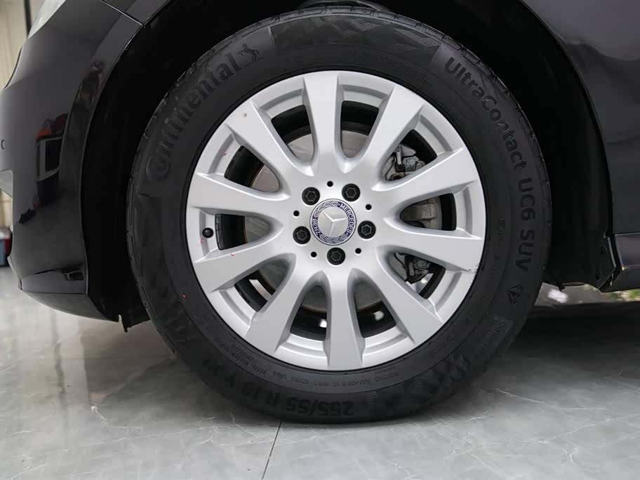 Mercedes-Benz R-class