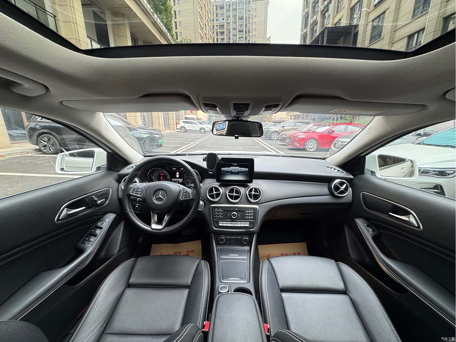 Mercedes-Benz GLA, 2018 9