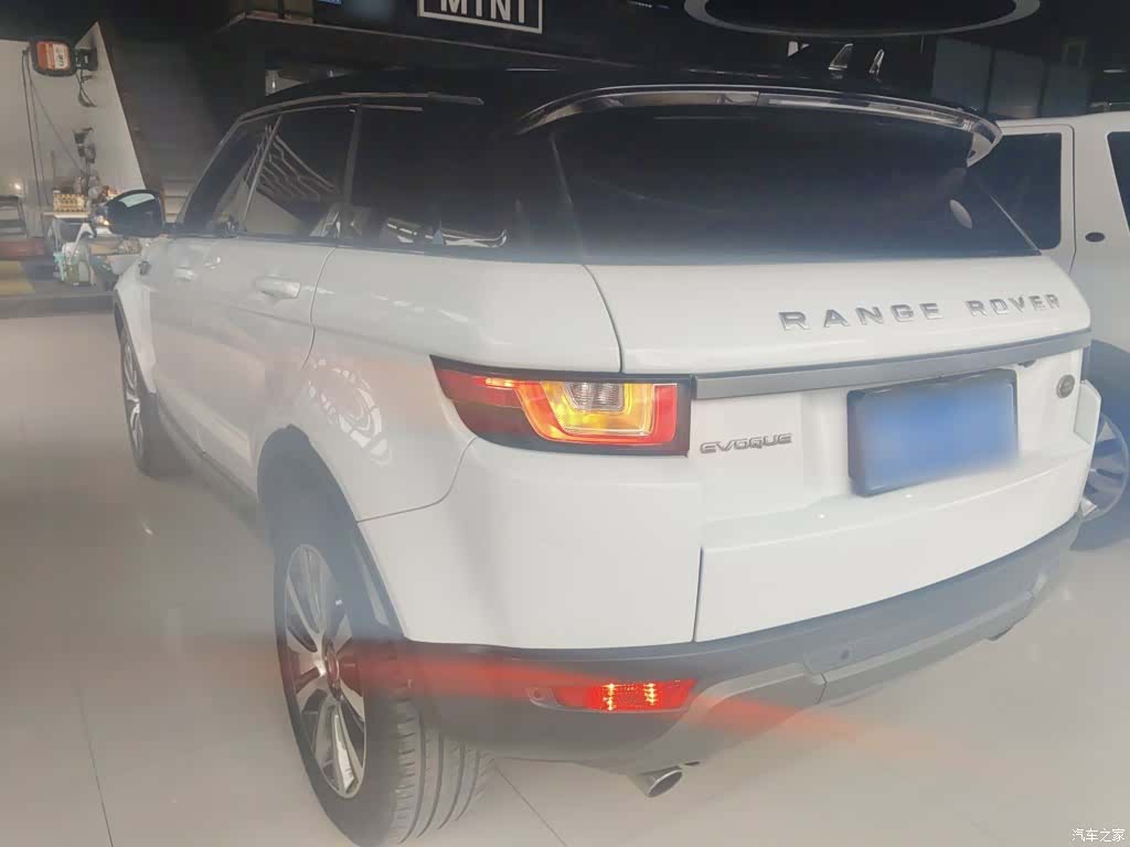 Land Rover Range Rover, 2019 23