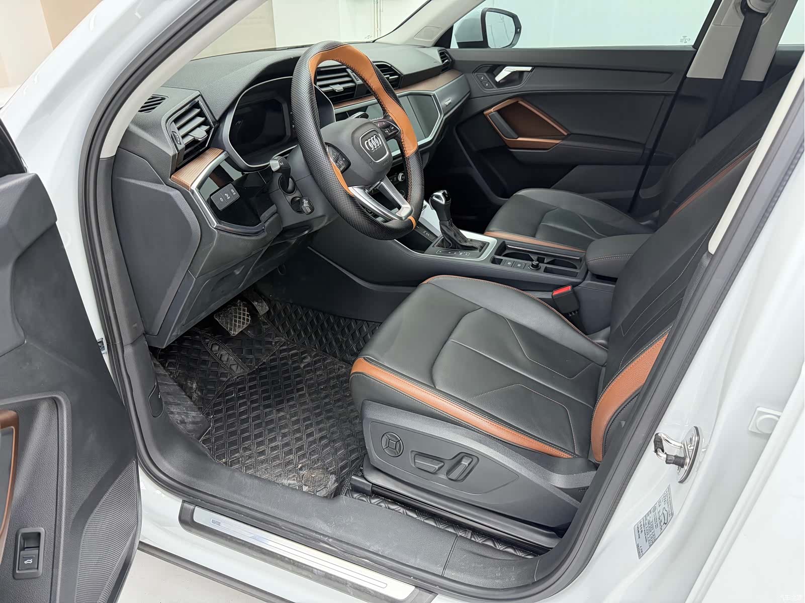 Audi Q3, 2021 12