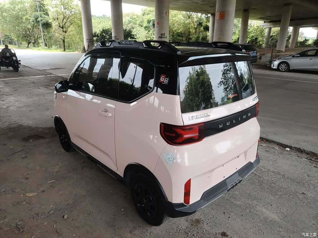 Wuling MINIEV, 2023 все фото