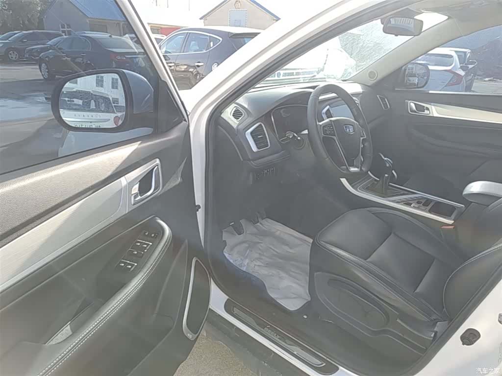 Geely X6, 2018 12