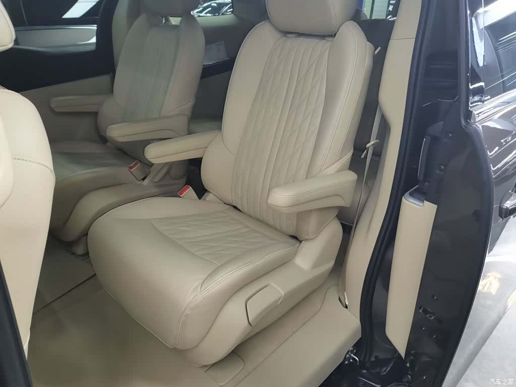 Buick GL8, 2023 17
