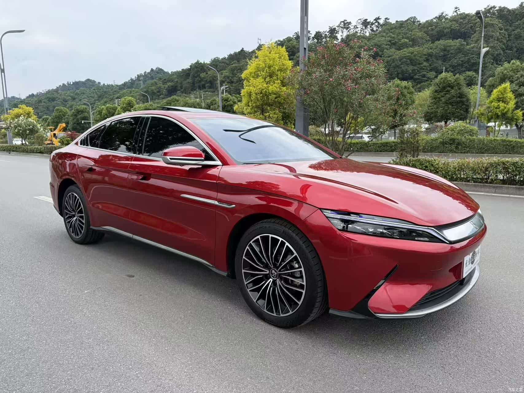 BYD Han, 2022 3