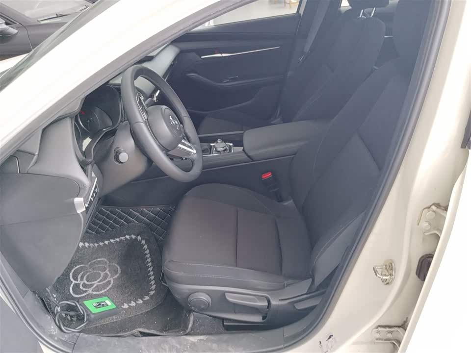 Mazda 3 Angkesaila Mazda 3 Angkesaila