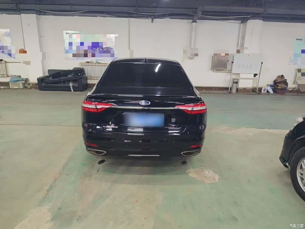 Ford Taurus, 2021 11
