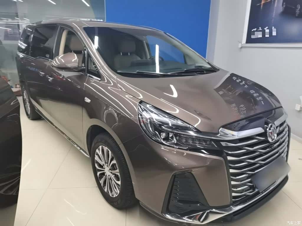 Buick GL8, 2023 4