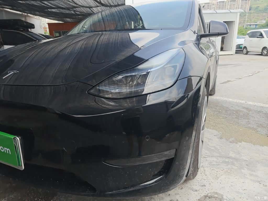 Tesla Model Y, 2022 24