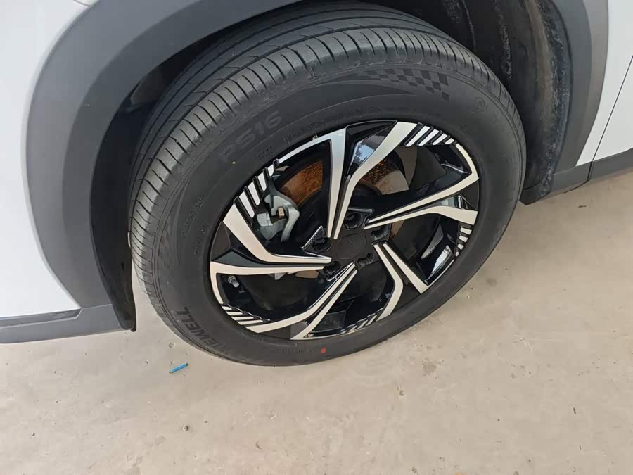 Geely Atlas 2025, фото 25