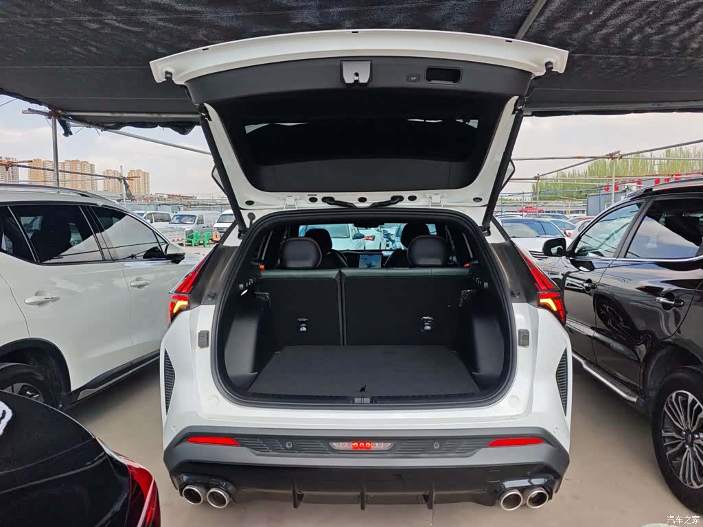 Geely Boyue, 2025 15