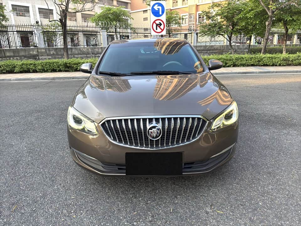 Buick Yinglang
