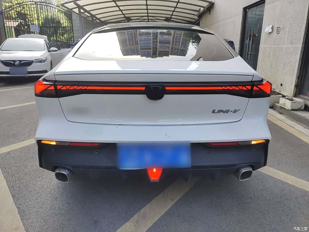 Changan UNI-V, 2023 4