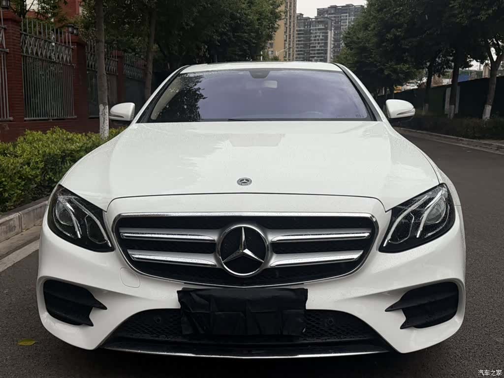 Mercedes-Benz E-Class, 2018 3