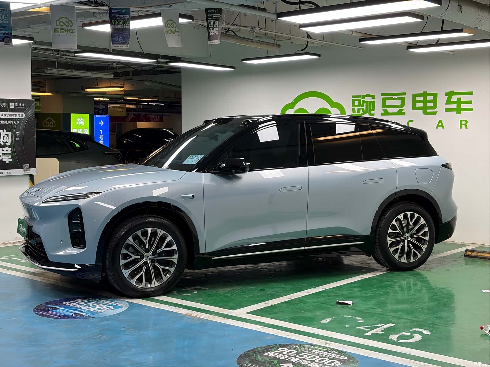 NIO ES6, 2026 8