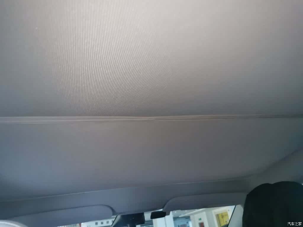 Tesla Model Y, 2023 14