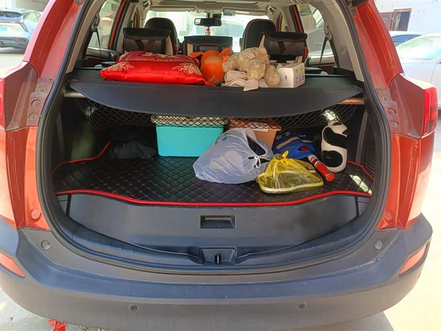 Toyota RAV4 Rongfang