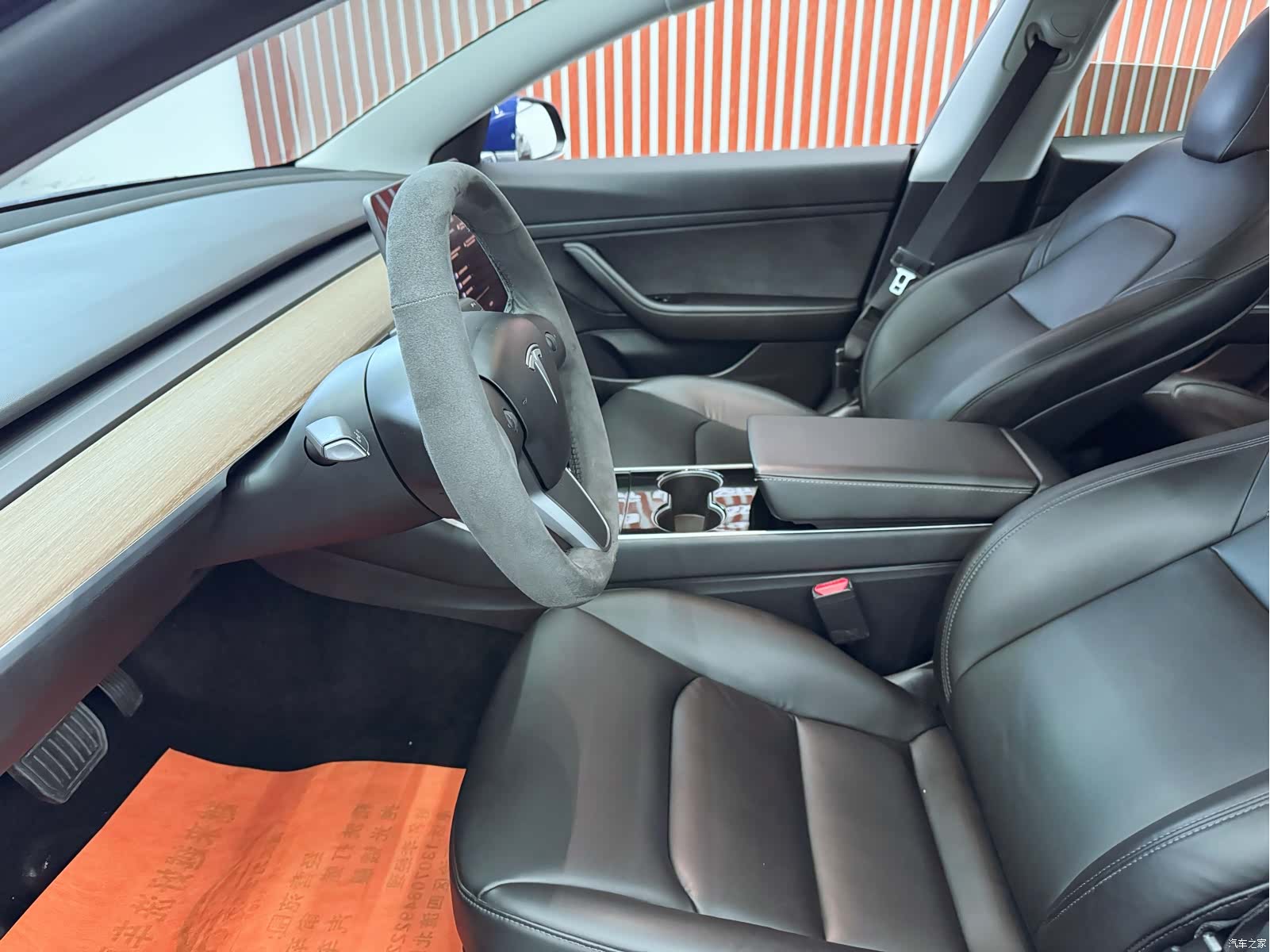 Tesla Model 3, 2020 14