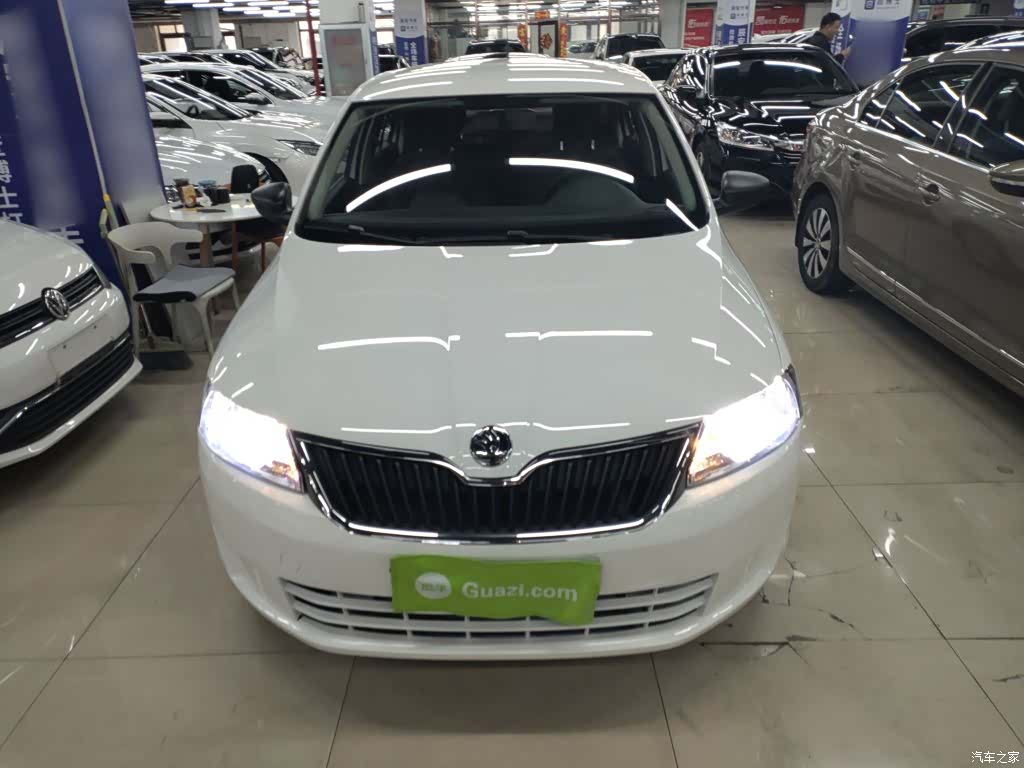 Skoda Rapid, 2018 3