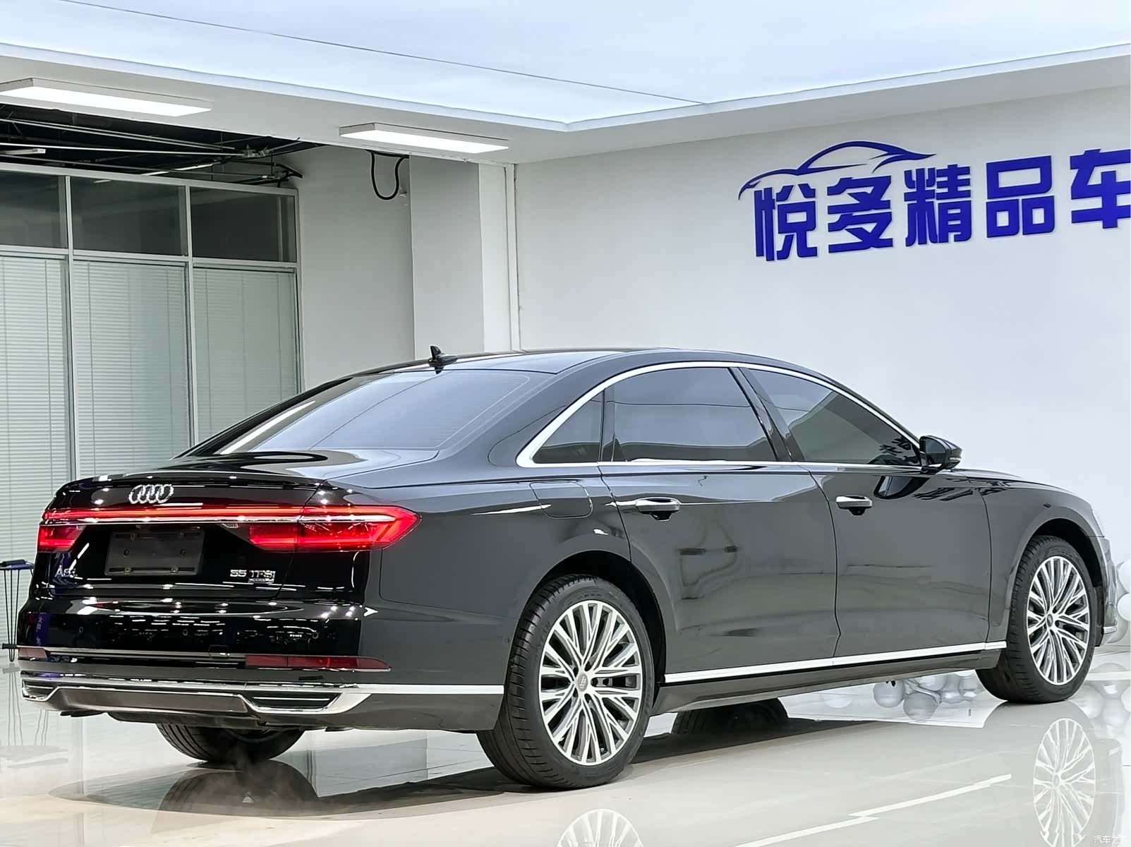 Audi A8L, 2020 14