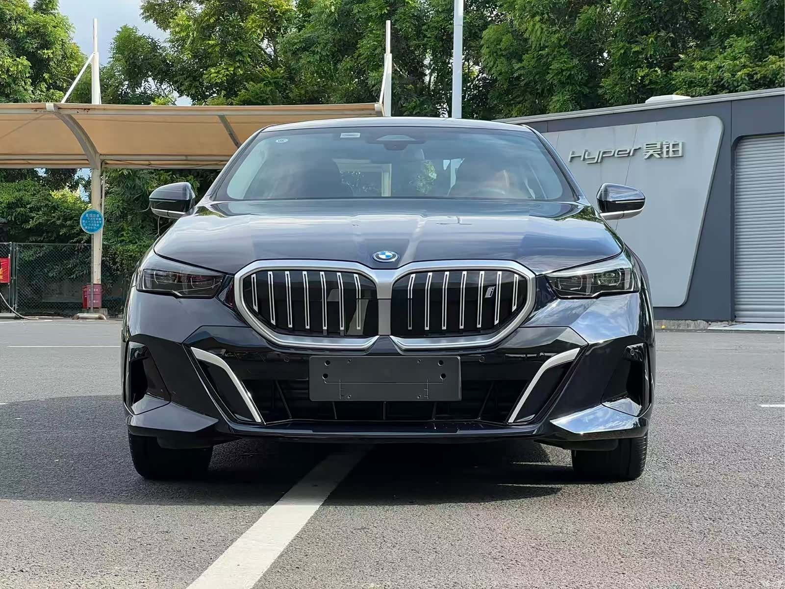 BMW i5, 2025 2