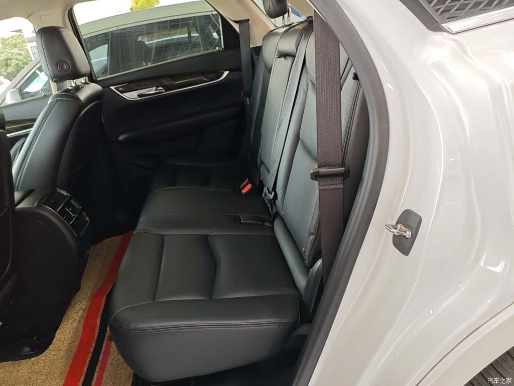 Cadillac XT5, 2019 13