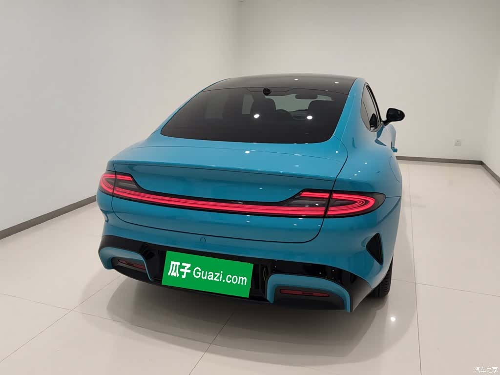 Xiaomi SU7, 2025 6