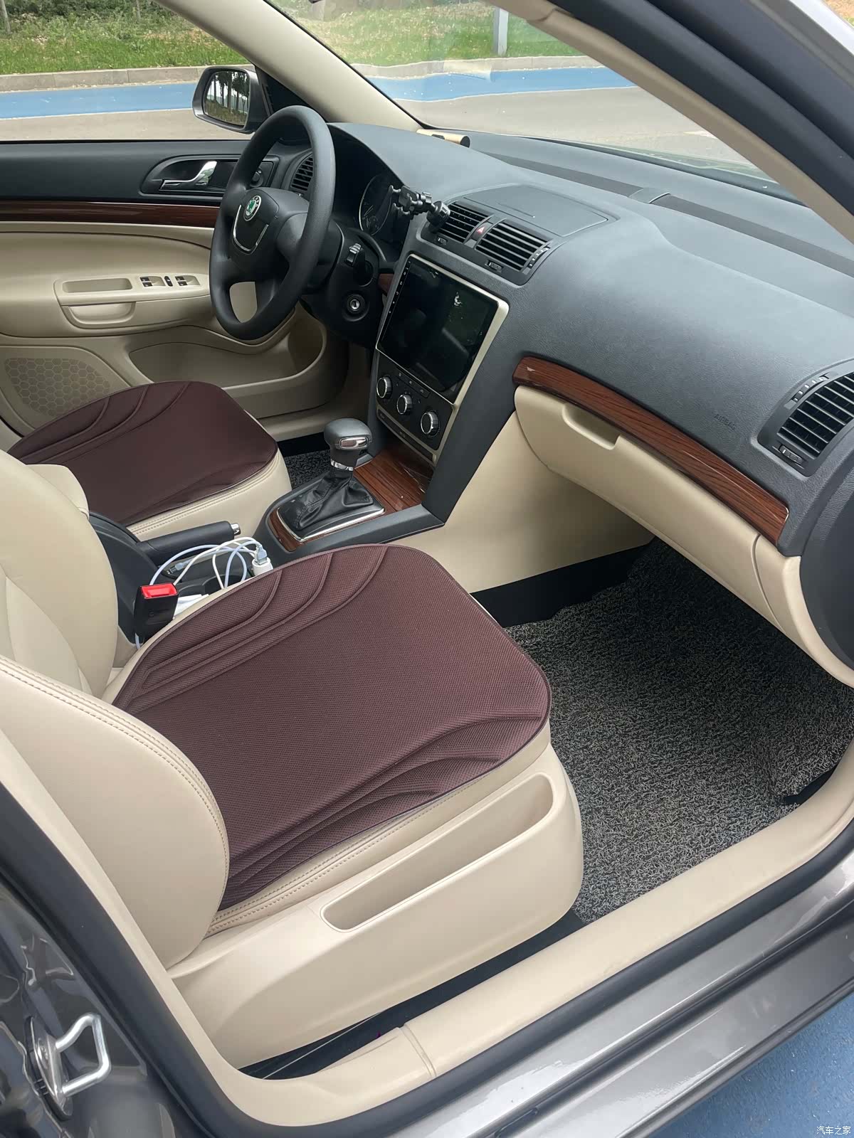 Skoda Octavia, 2011 10