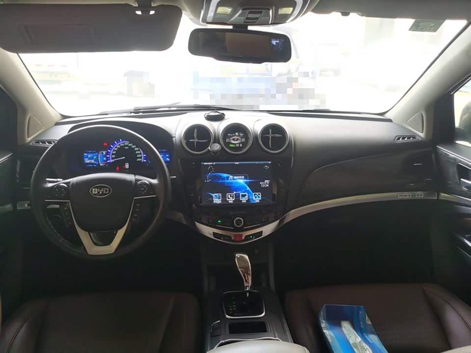 BYD S7