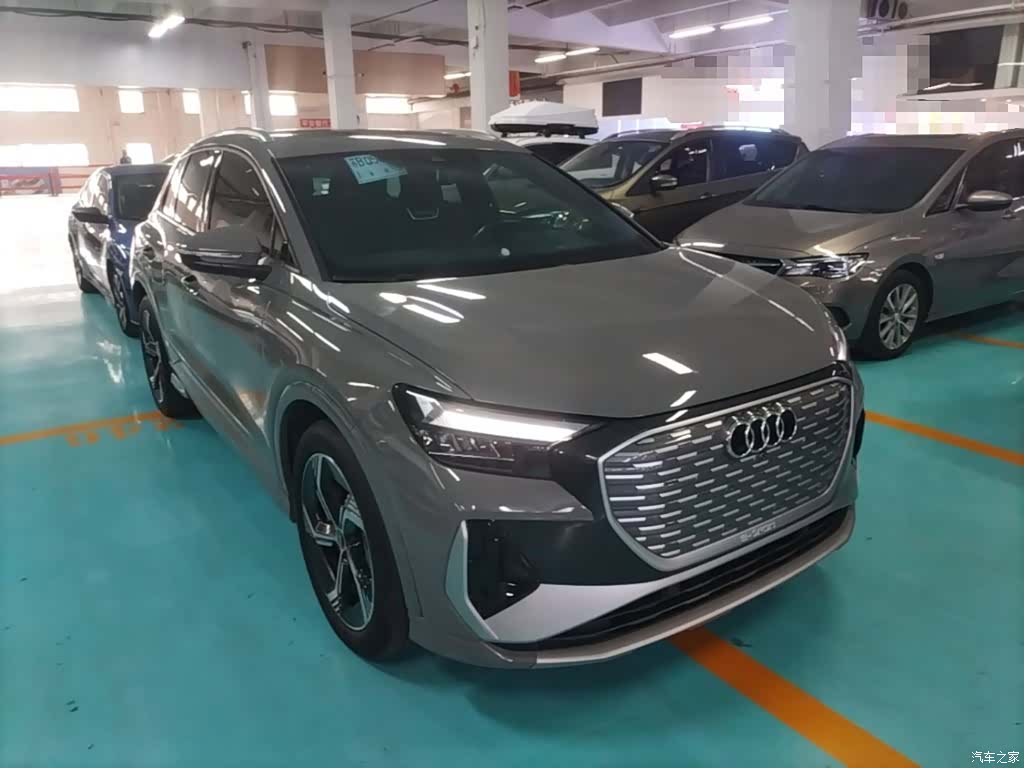 Audi Q4 e-tron, 2023 4