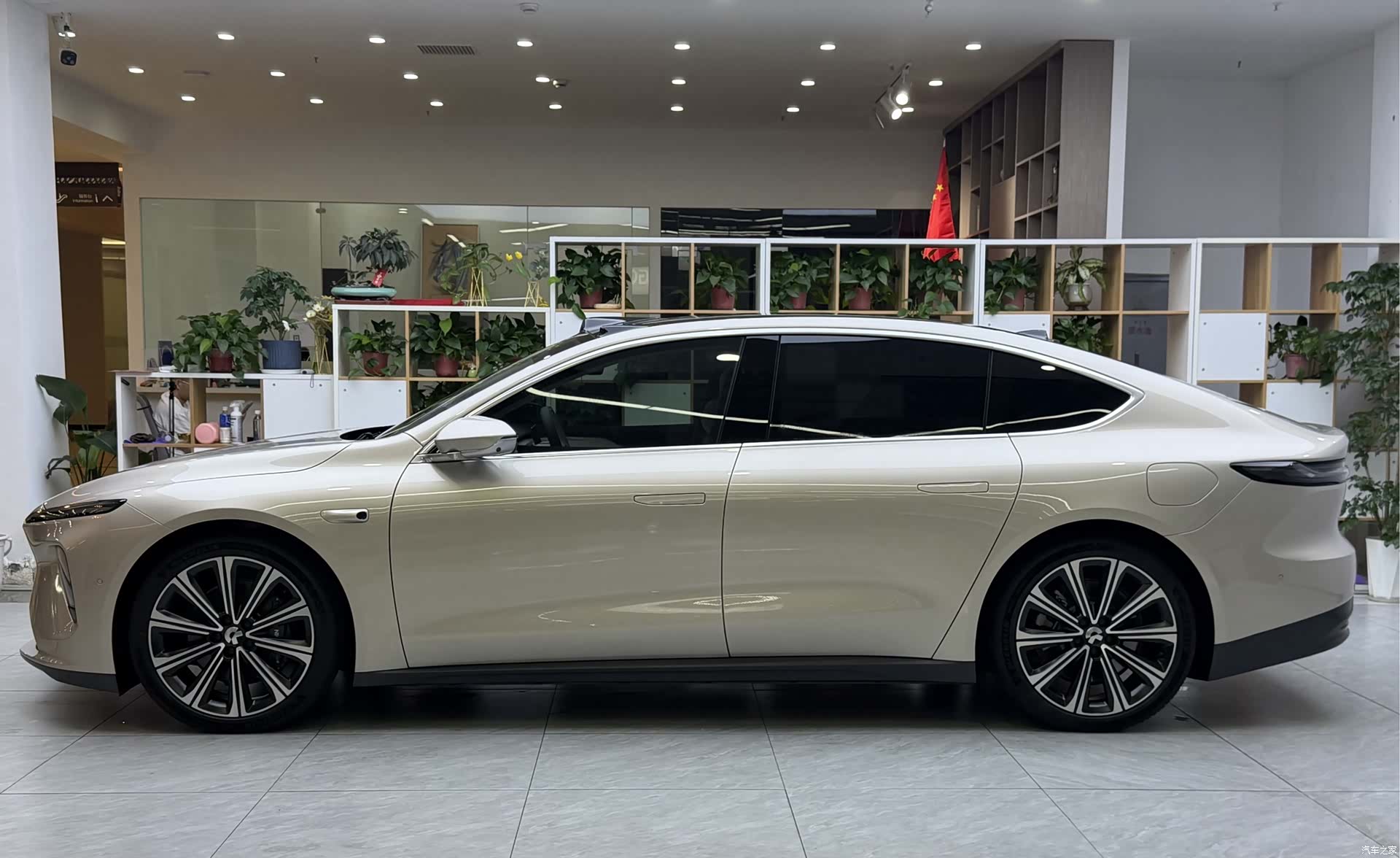 NIO ET7, 2024 3