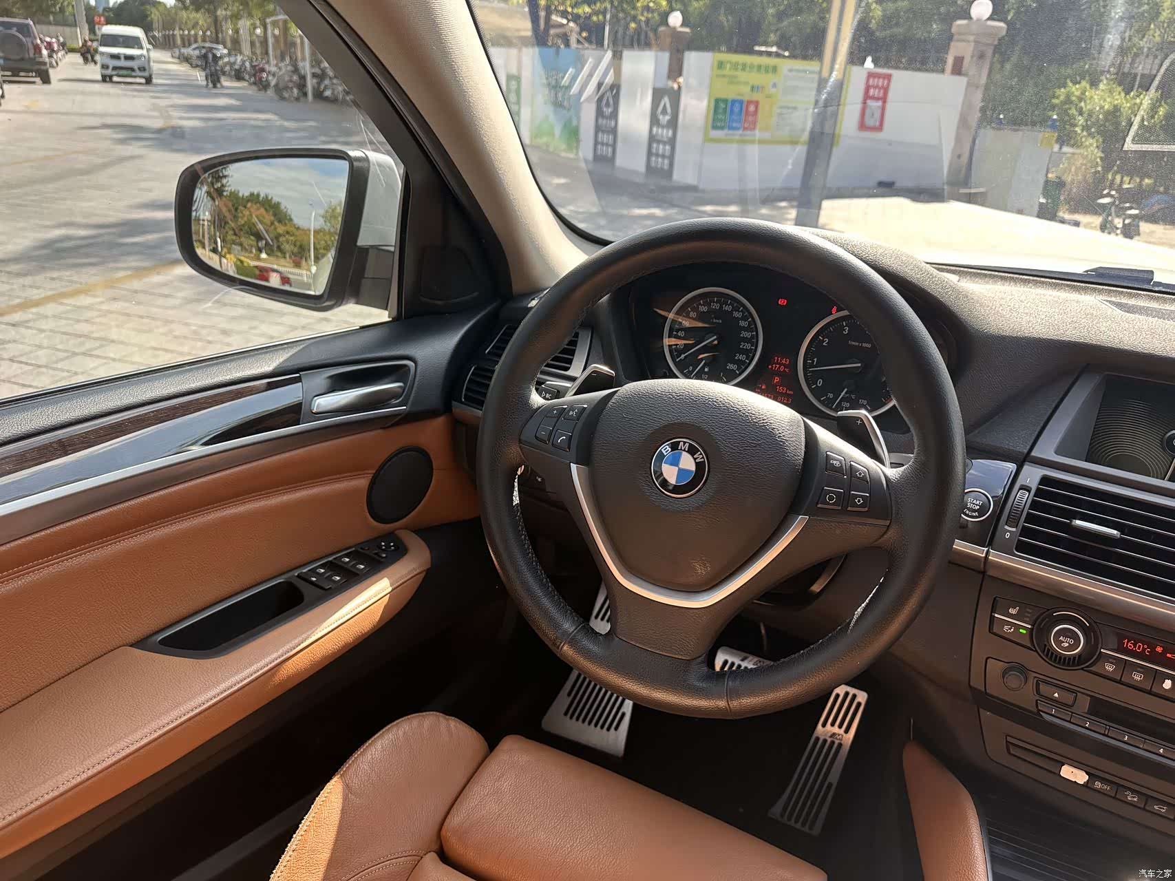 BMW X6, 2015 12