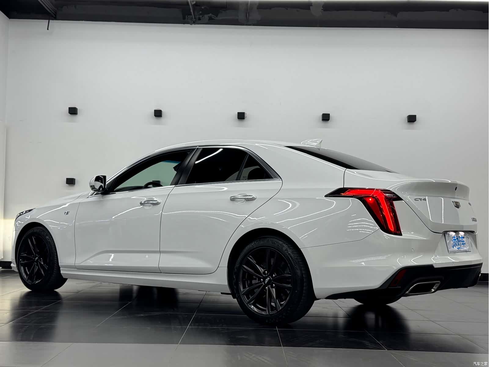 Cadillac CT4, 2022 14