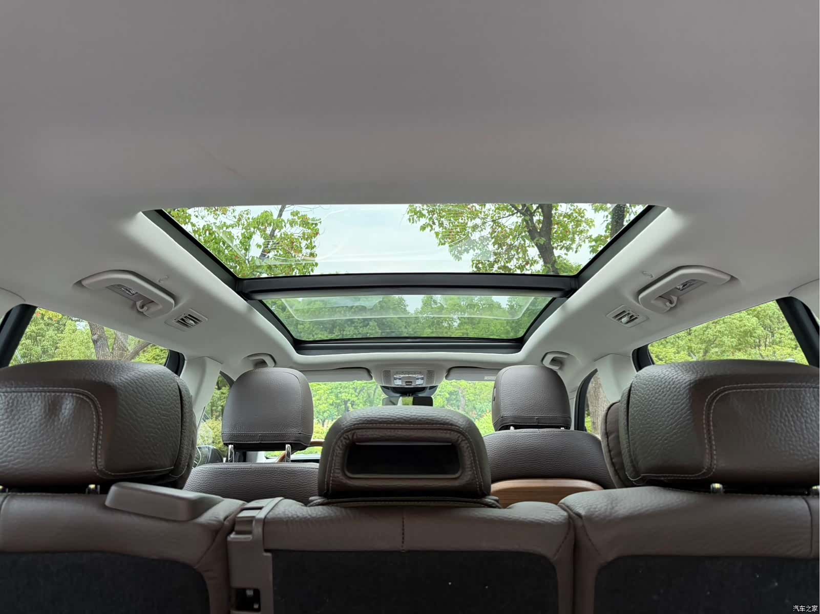 Mercedes-Benz GLS, 2022 15
