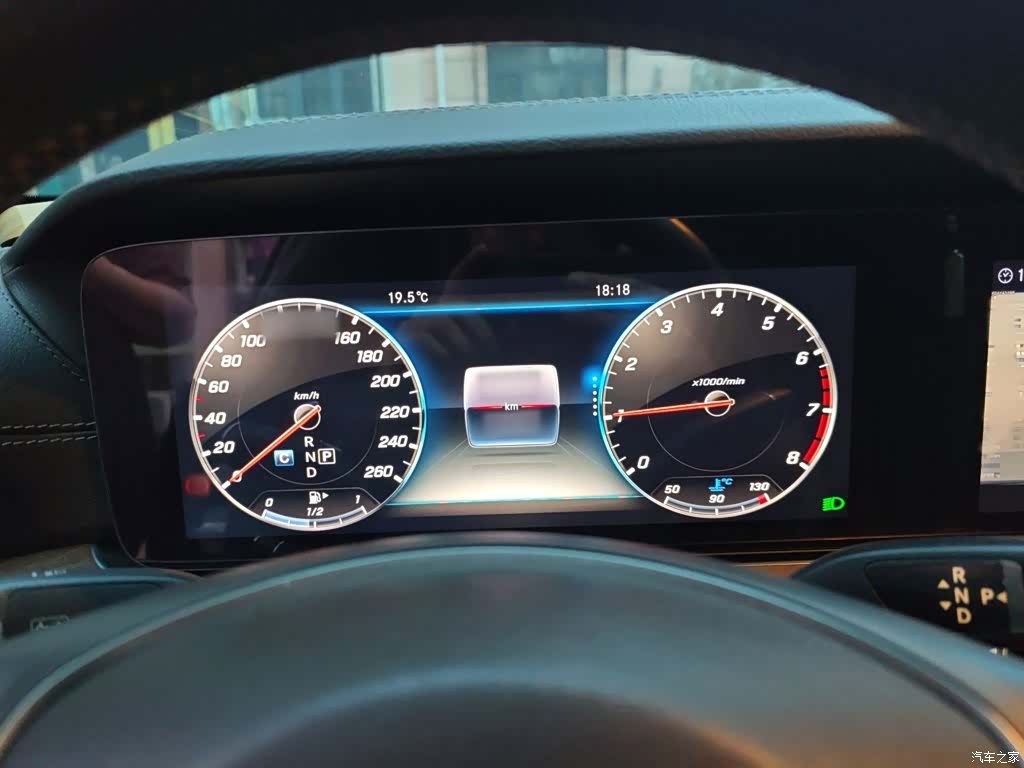 Mercedes-Benz E-Class, 2017 4